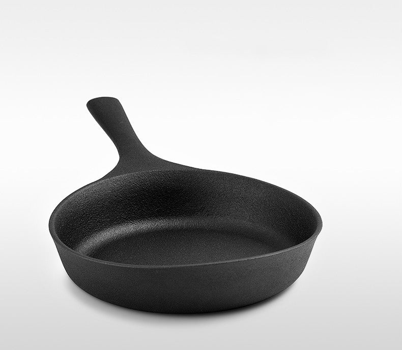 Black Stekpanna Ø19 cm with Handle, made from high-quality Cast Iron for all cooktops