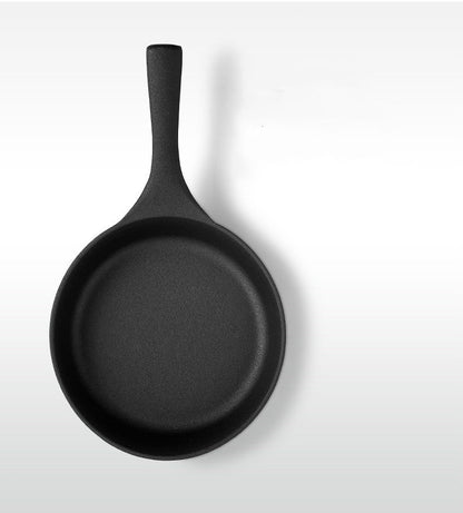 Cast Iron Stekpanna Ø19 cm in Black with Handle, excellent heat distribution