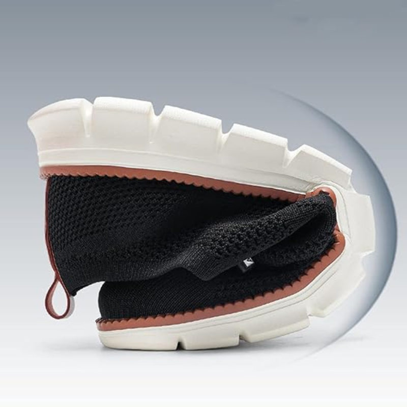 "Andningsbara herrsneakers med EVA-sula, vit meshovandel för bättre ventilation och komfort, halkfri design."