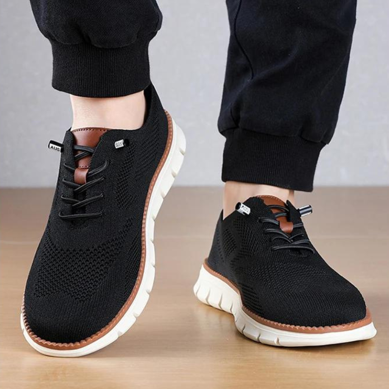 "Andningsbara herrsneakers med EVA-sula, vit meshovandel för bättre ventilation och komfort, halkfri design."