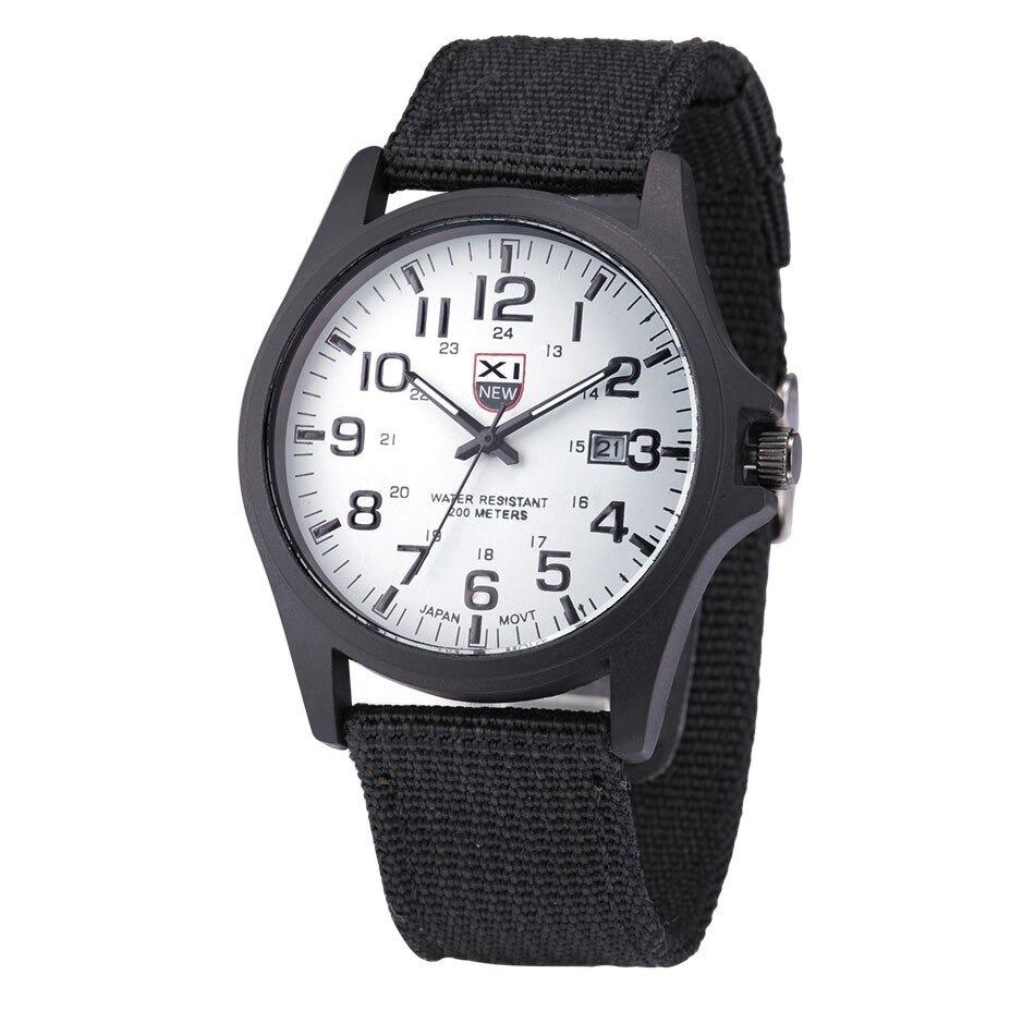 "Herrar militärt armbandsur med lysande urtavla, stoppur, rostfritt stål och silikonrem, perfekt för äventyr och vardagsbruk.