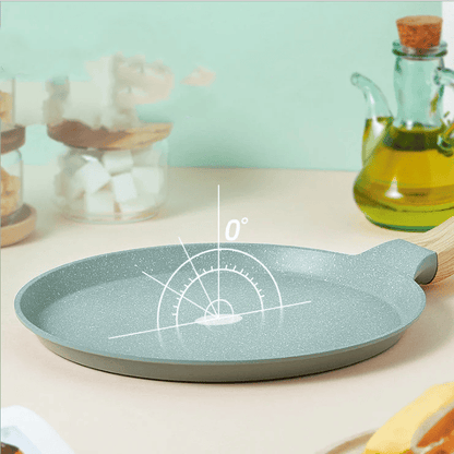 26cm Non-stick Crêpe Pan with Wooden Handle, Ideal for Cooking Pannkakspanna