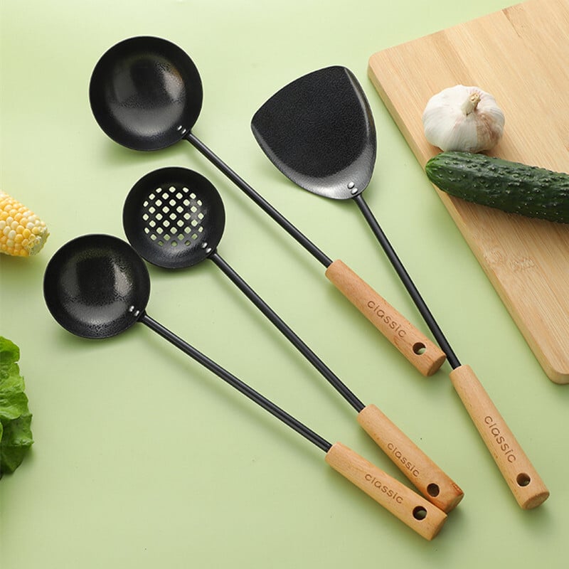 Durable 4-piece cookware set for sustainable cooking